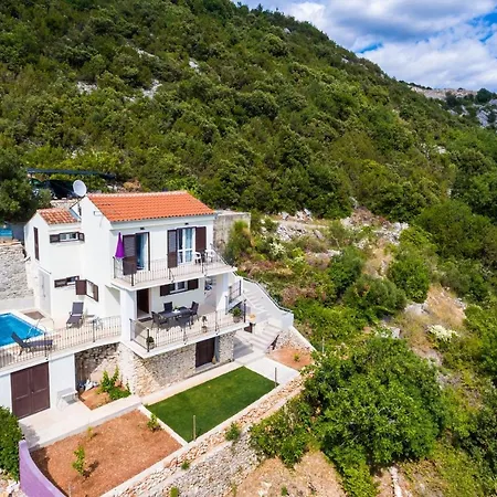 Sofija - Three Bedroom With Terrace And Swimming Pool * Podimoc