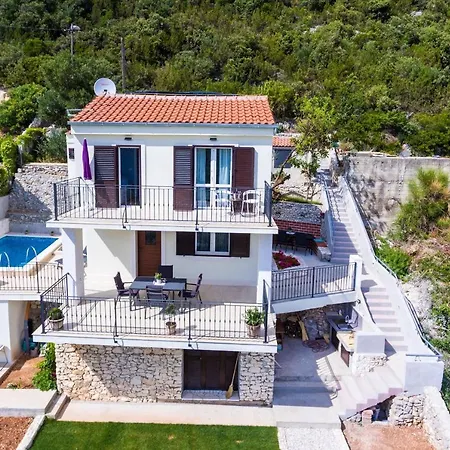 Sofija - Three Bedroom With Terrace And Swimming Pool * Podimoc